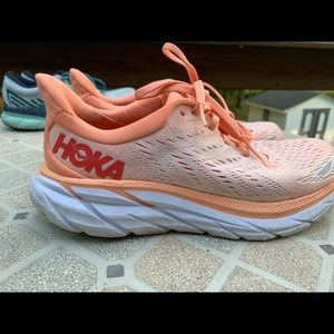 HOKA Clifton Size 7.5